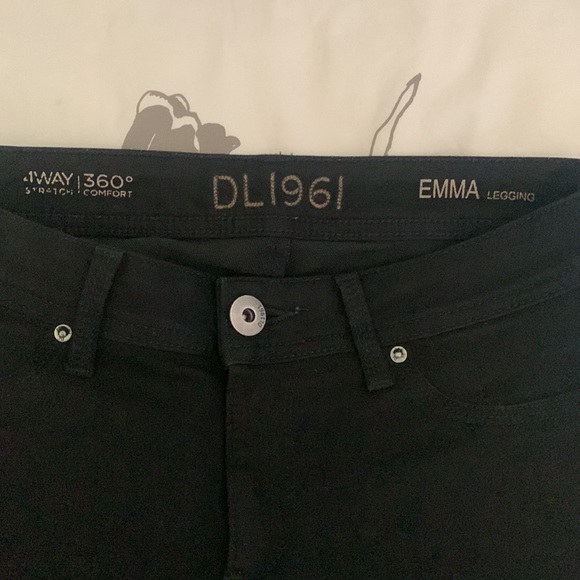 DL 1961 Emma Jeans - Picture 4 of 7